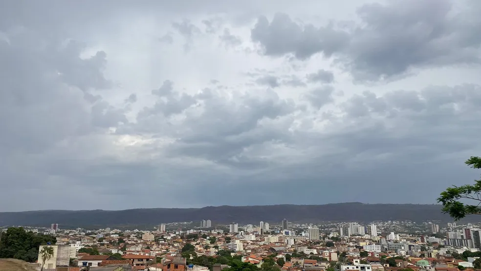Previsão do Tempo Previsão do tempo para esse fim de semana (22/08 e 23/08): calor e sol no Norte de Minas
