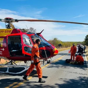 Colisão entre três veículos deixa dois feridos na rodovia LMG-611, no Norte de Minas - Portal38