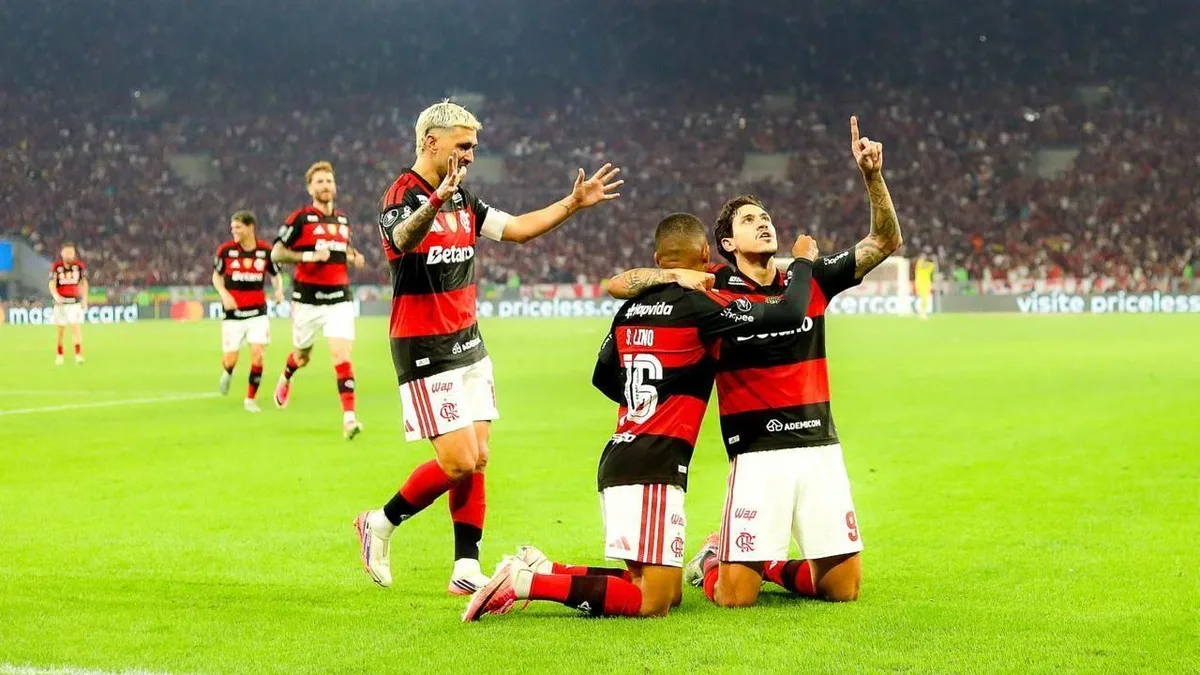 Flamengo vence Cruzeiro no Maracanã e avança às quartas da Libertadores - Portal38