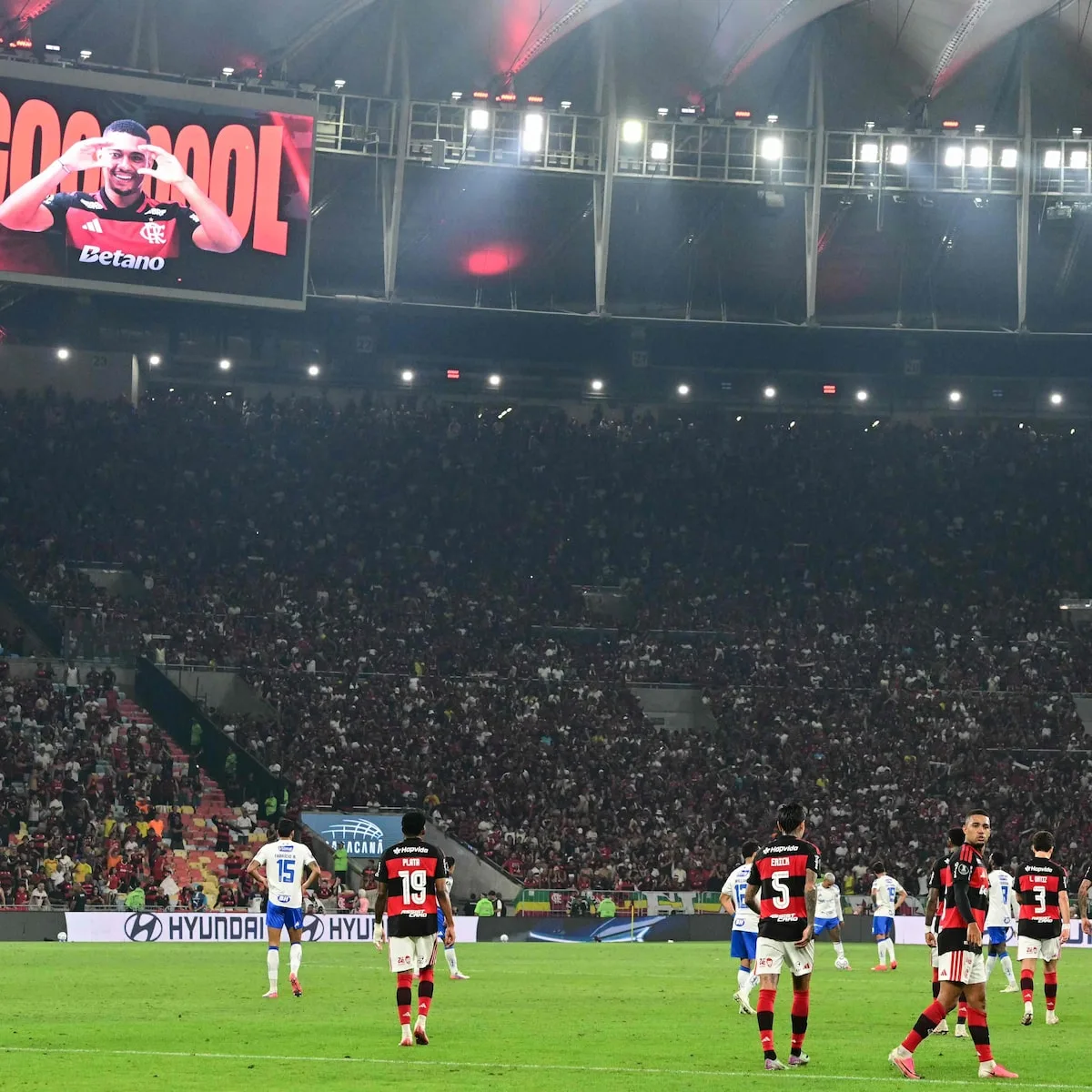 Flamengo vence o Cruzeiro por 2 a 1 no Maracanã e avança na Libertadores - Portal38