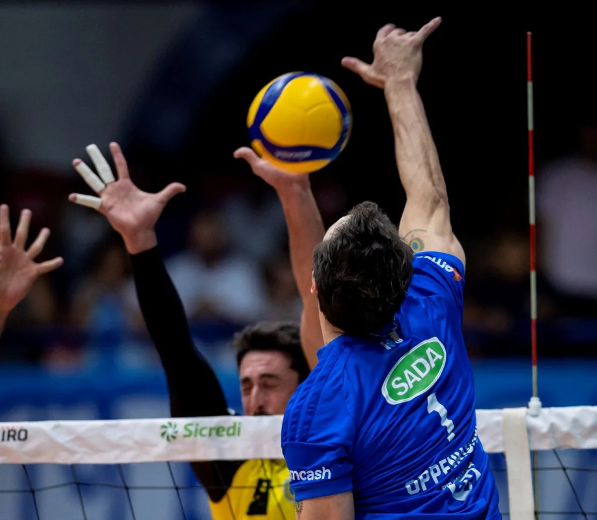 Sada Cruzeiro supera Praia Clube em duelo eletrizante pelo Campeonato Mineiro - Portal38